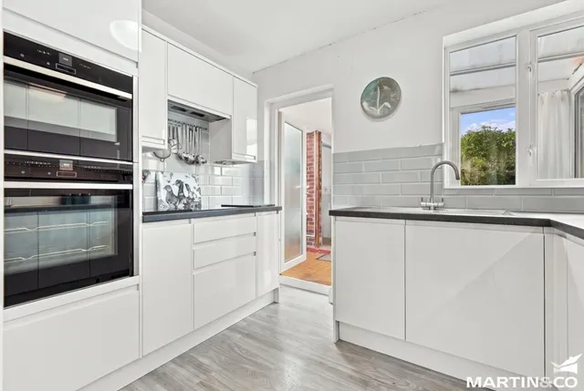Essex Avenue, Chelmsford, CM1, photo 2