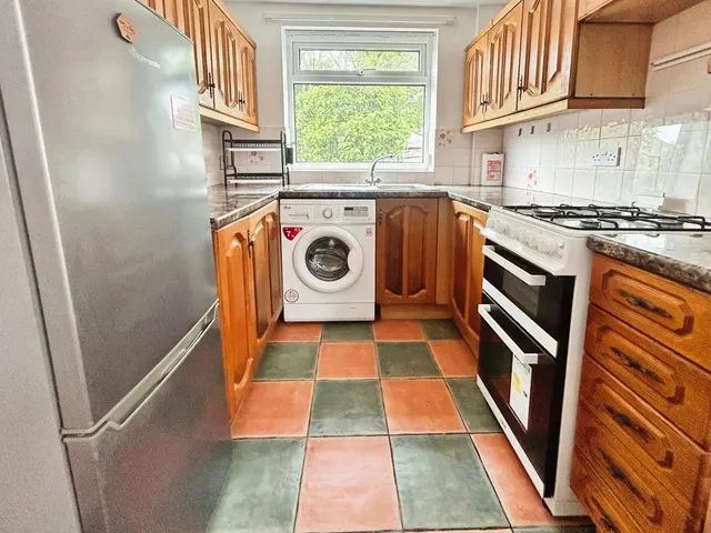 School Grove, Manchester, M20, photo 3