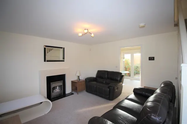 Photo 2 — Everside Drive, Manchester, M8 8ES
