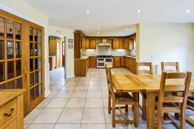 Church Green, Gresford, LL12, photo 2