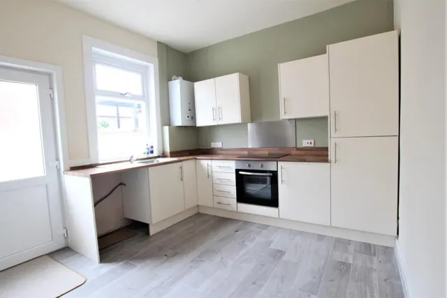 Montgomery Street, Bamber Bridge, PR5, photo 3