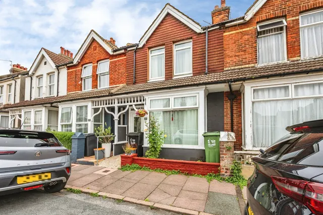 Western Road, Eastbourne, photo 1