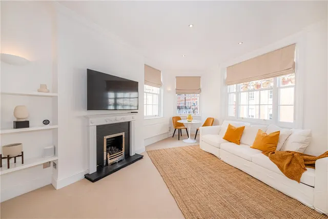 Brook Street, Mayfair, W1K, photo 2