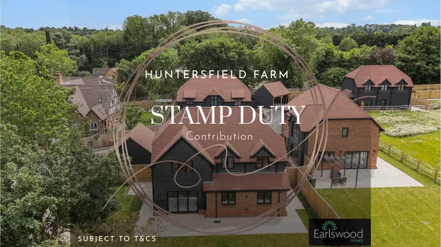 Huntersfield Farm, Fairlawn Road, Banstead, photo 1