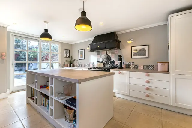 Shottendane Road, Fulham, SW6, photo 1