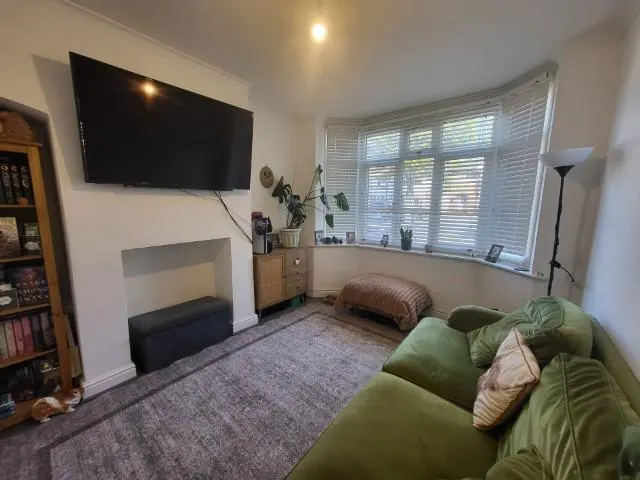 Acheson Road, Shirley, B90, photo 2