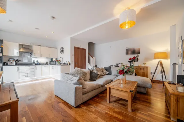 Cyrus Field Street, SE10, photo 1