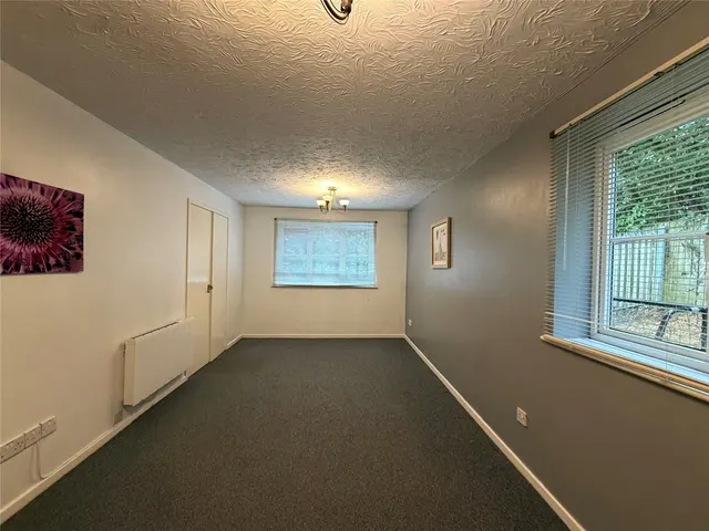 Warwick Road, Sutton Coldfield, B73, photo 3