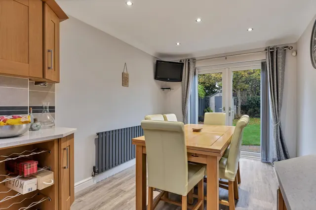 Temple Grange, Werrington, PE4, photo 3