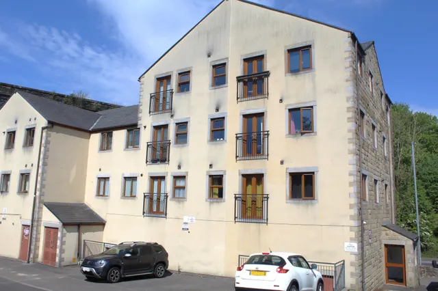 The Arches, Colne, BB8, photo 1
