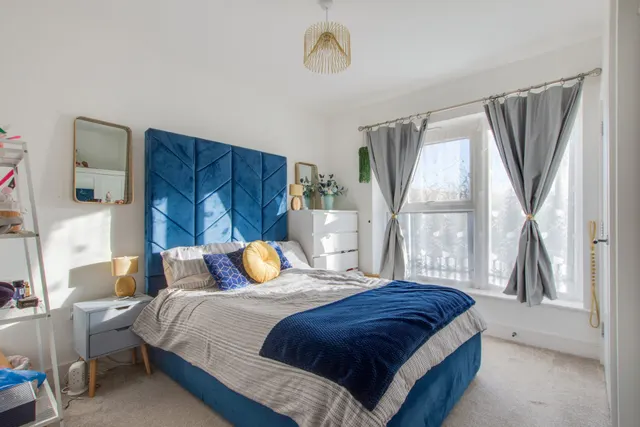 Photo 2 — Ballast Road, Erith