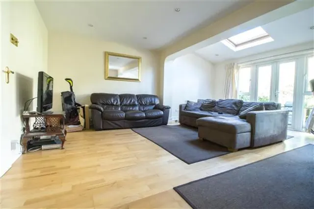 Horder Road, Fulham, photo 1