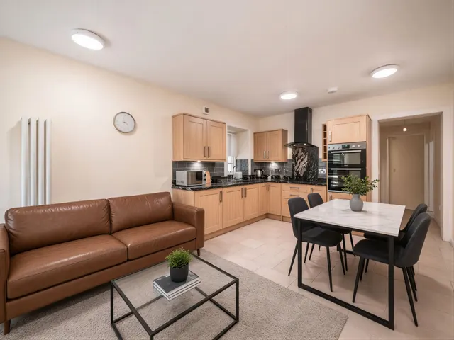 Haddington Place, Leith, EH7, photo 3