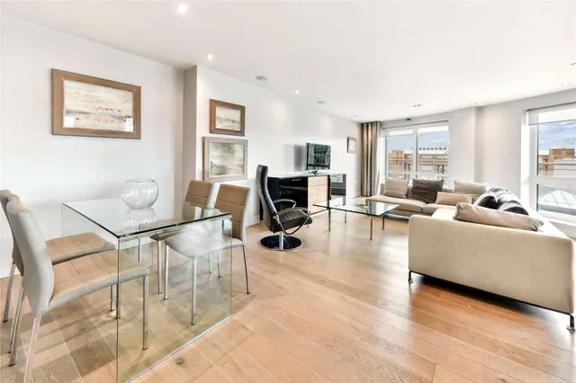 Photo 2 — Counter House, 1 Park Street, Fulham, London, SW6 2FL