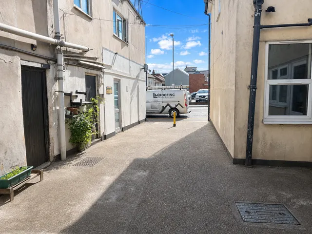 Photo 2 — Wimpole Road, Essex, Colchester, CO1 2BX