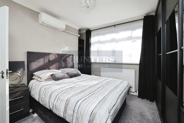 Melbury Avenue, Southall, UB2, photo 3