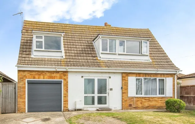Aragon Close, CLACTON-ON-SEA, photo 1