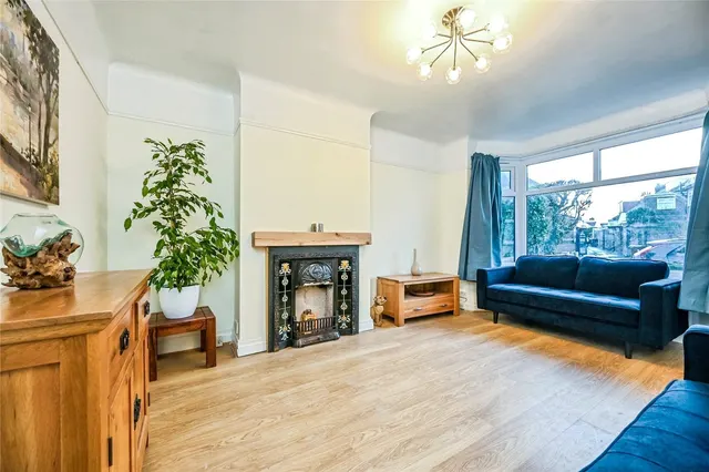 Holden Road, Brighton-le-Sands, L22, photo 2
