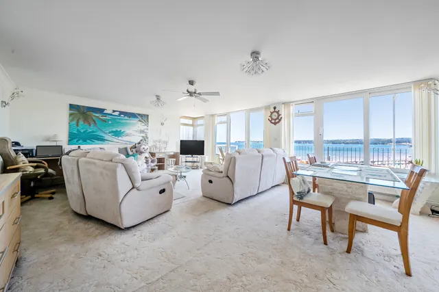 Alta Vista Road, Paignton, TQ4