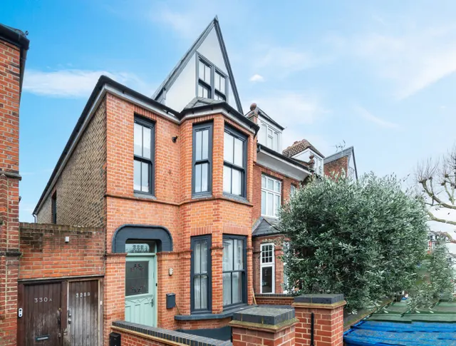 Lordship Lane, East Dulwich, SE22 8LZ, photo 1