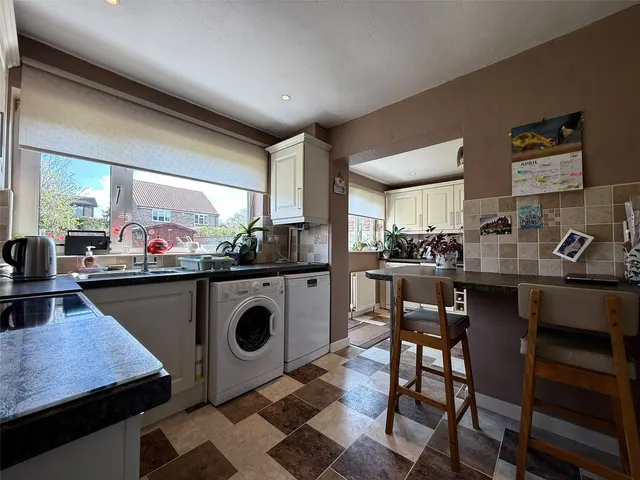 Photo 3 — Saxty Way, Sowerby, Thirsk, YO7 1SG