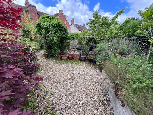 Victoria Road, Gillingham SP8 4HY, photo 1