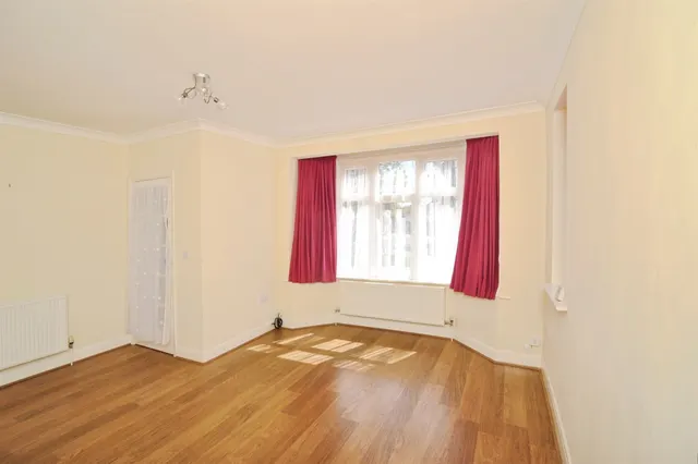 Photo 2 — Ashbrook Road, St. Leonards-On-Sea