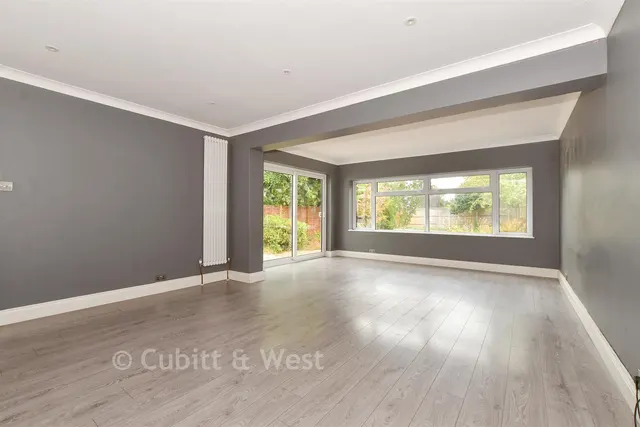 Coulsdon Road, Coulsdon, CR5, photo 3