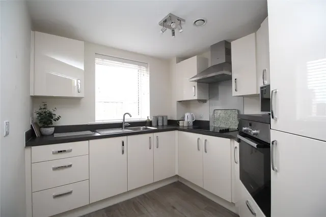 Lower Turk Street, Alton, GU34, photo 3