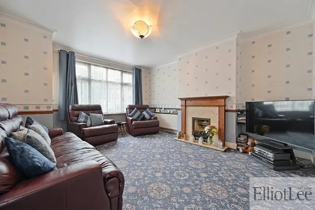 Photo 2 — The Ridgeway, North Harrow, HA2