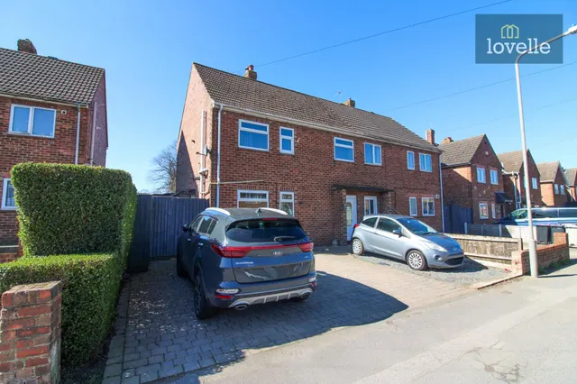 St. Bernards Avenue, Louth, LN11, photo 1