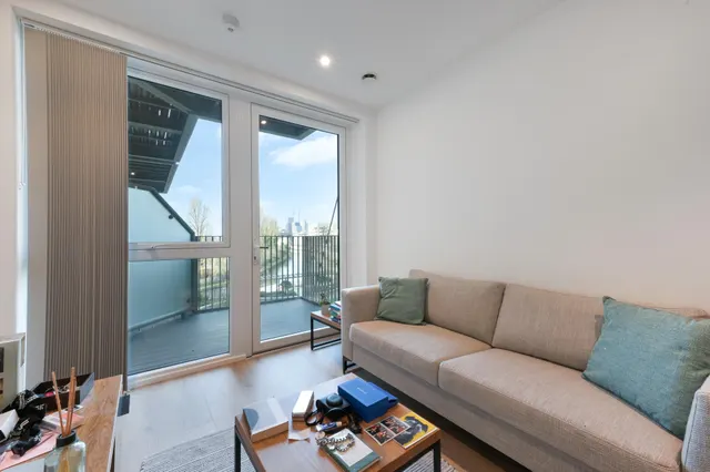Lavey House, Wembley, HA0, photo 2