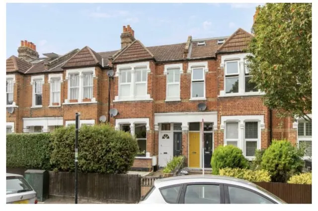Mellison Road, Tooting, photo 1