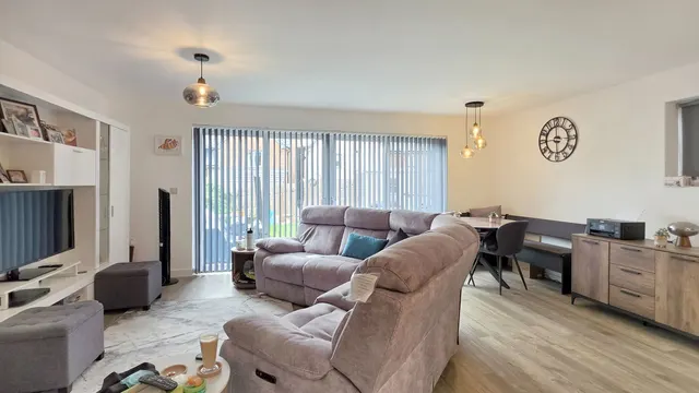 Severn Bore Close, Newnham-on-Severn, GL14, photo 3