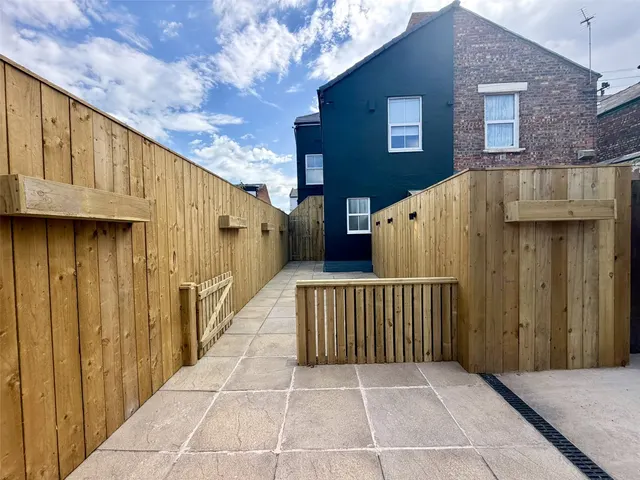 Upton Road, Claughton Village, CH41, photo 2
