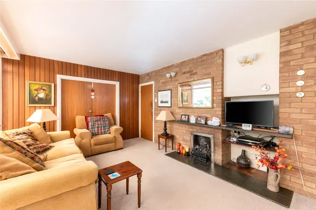 Mears Ashby Road, Earls Barton, NN6, photo 3