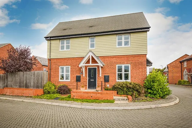 Dunn Lane, Mickleover, photo 1