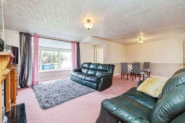 Photo 3 — Wragby Road East, North Greetwell, Lincoln
