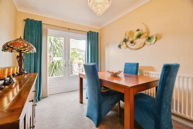 Cathedral Drive, Stockton-On-Tees, TS19, photo 3