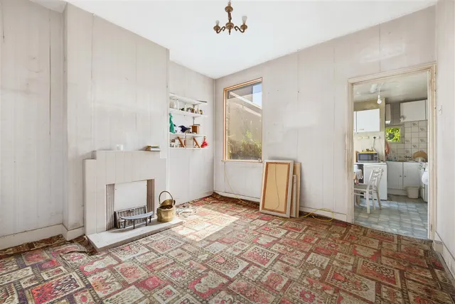 Studley Grange Road, Hanwell, photo 3