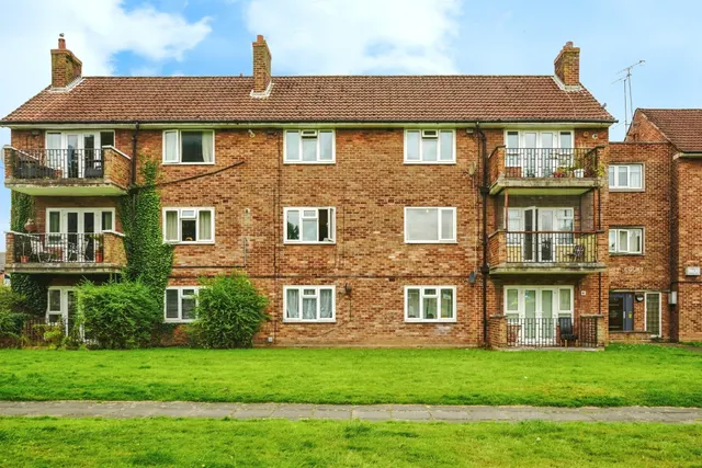 Woodhey Court, Wirral, CH63, photo 1