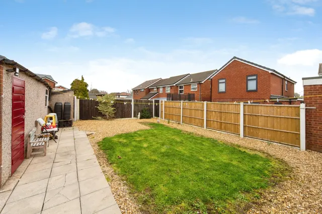 Ince Lane, Elton, CH2, photo 3