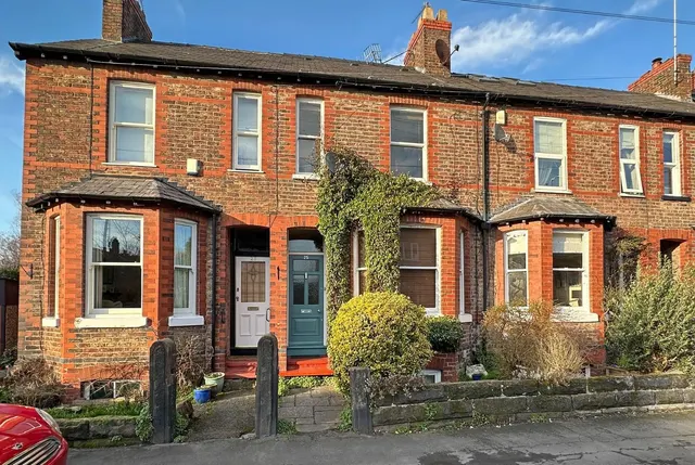 York Road, Bowdon, Cheshire WA14 3EF, photo 1