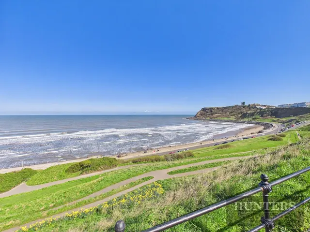 Queens Parade, Scarborough, photo 1