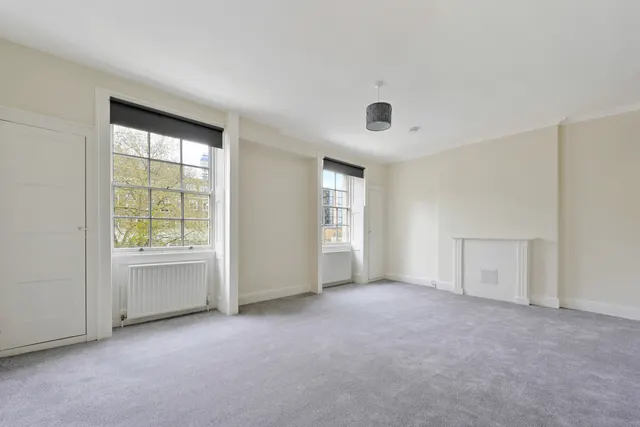 Torrington Square, Bloomsbury, WC1E, photo 1