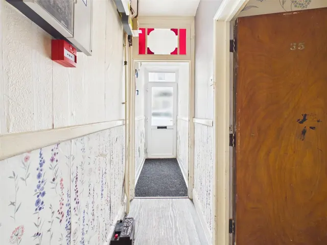 Hopkins Street, Weston-super-Mare, BS23, photo 2