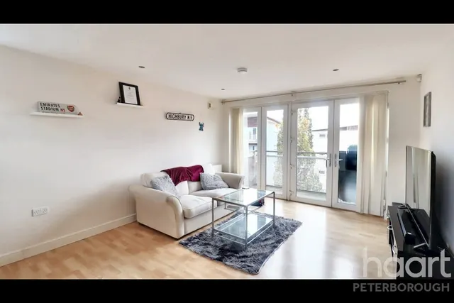 Cubitt Way, Peterborough, PE2, photo 2