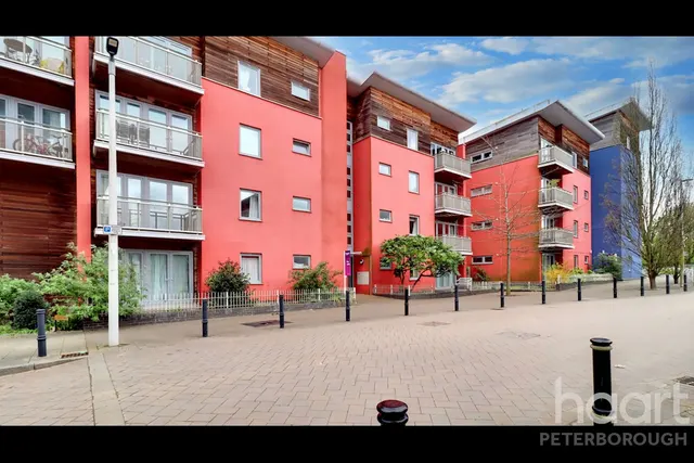 Cubitt Way, Peterborough, PE2, photo 1