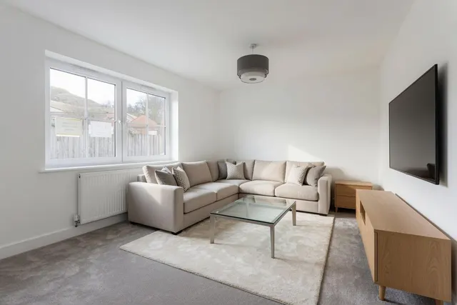 Ivy Place, Todmorden, OL14, photo 2