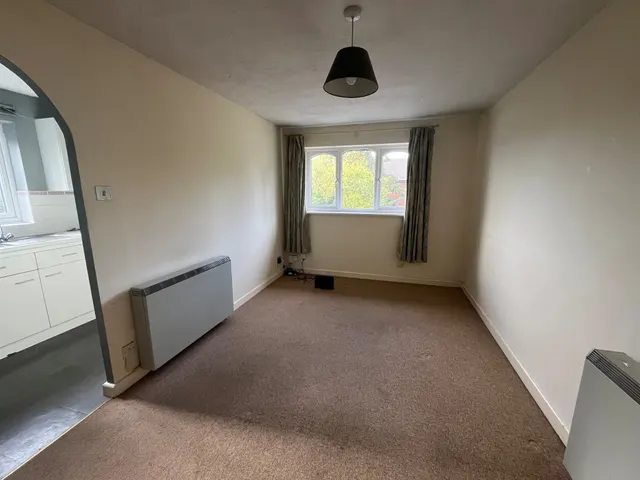 Paddock Lane, Stratford-Upon-Avon, CV37, photo 2